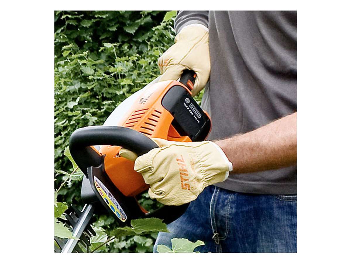 Accensione a due mani - Stihl